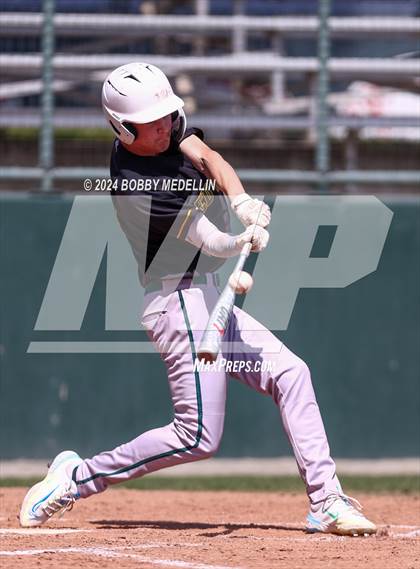 Thumbnail 3 in Red Bluff vs. Hoover photogallery.