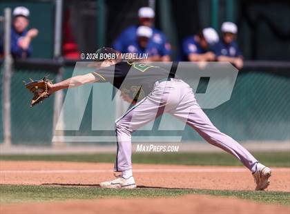 Thumbnail 1 in Red Bluff vs. Hoover photogallery.