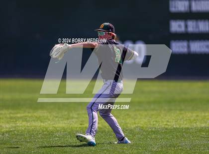 Thumbnail 1 in Red Bluff vs. Hoover photogallery.