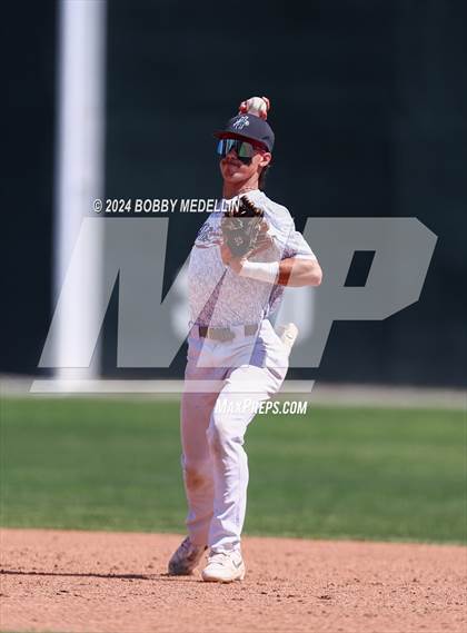 Thumbnail 2 in Red Bluff vs. Hoover photogallery.