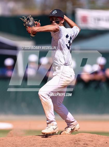 Thumbnail 2 in Red Bluff vs. Hoover photogallery.