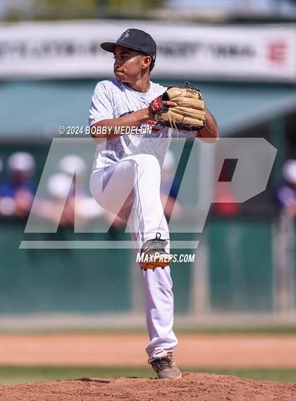 Thumbnail 2 in Red Bluff vs. Hoover photogallery.
