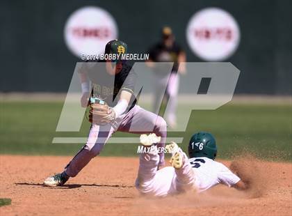 Thumbnail 2 in Red Bluff vs. Hoover photogallery.