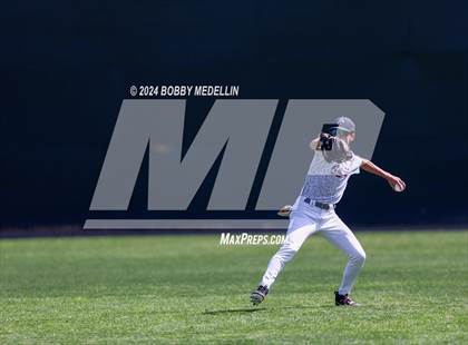 Thumbnail 1 in Red Bluff vs. Hoover photogallery.