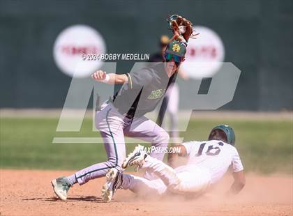 Thumbnail 3 in Red Bluff vs. Hoover photogallery.