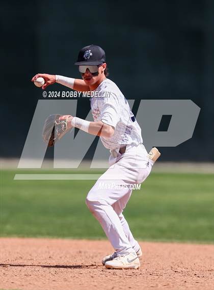 Thumbnail 2 in Red Bluff vs. Hoover photogallery.