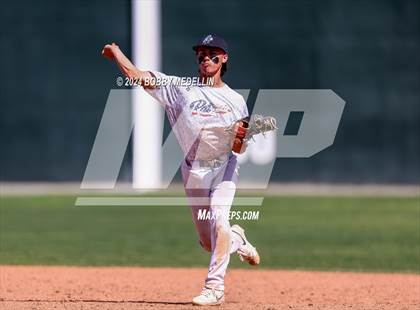 Thumbnail 1 in Red Bluff vs. Hoover photogallery.
