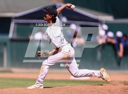Thumbnail 2 in Red Bluff vs. Hoover photogallery.
