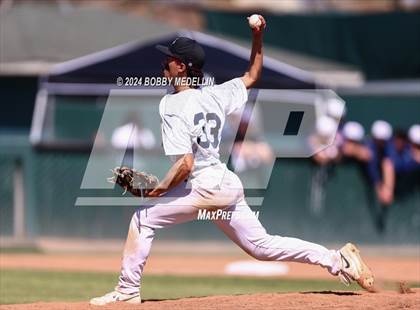 Thumbnail 1 in Red Bluff vs. Hoover photogallery.