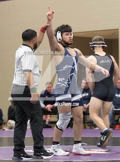 Thumbnail 3 in Willis vs Lamar Consolidated (The Charger Challenge) photogallery.