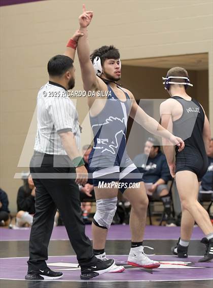 Thumbnail 2 in Willis vs Lamar Consolidated (The Charger Challenge) photogallery.