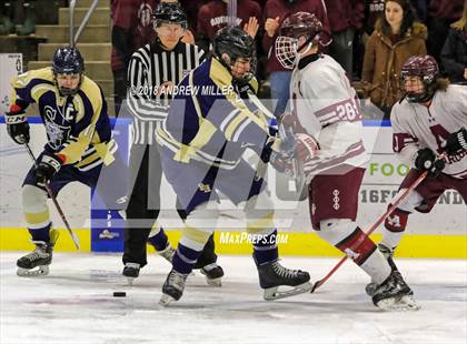 Thumbnail 1 in Auburn vs. Sweet Home (NYSPHSAA D2 Semifinal) photogallery.