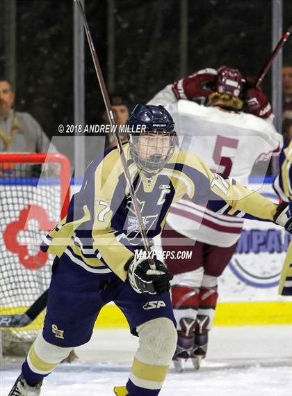 Thumbnail 2 in Auburn vs. Sweet Home (NYSPHSAA D2 Semifinal) photogallery.