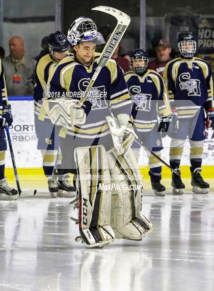 Thumbnail 2 in Auburn vs. Sweet Home (NYSPHSAA D2 Semifinal) photogallery.