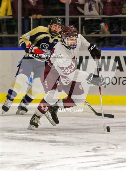 Thumbnail 1 in Auburn vs. Sweet Home (NYSPHSAA D2 Semifinal) photogallery.