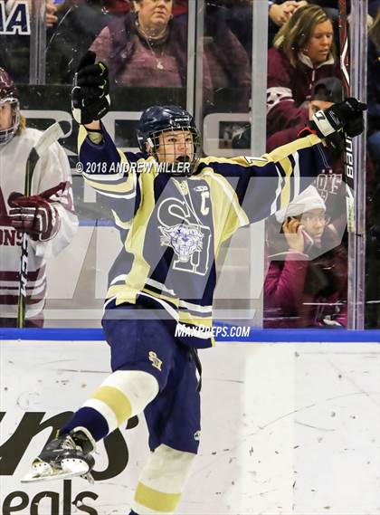 Thumbnail 3 in Auburn vs. Sweet Home (NYSPHSAA D2 Semifinal) photogallery.