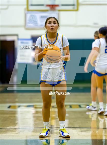 Thumbnail 3 in Bakersfield Christian vs Redondo Union (Santa Barbara Tournament of Champions) photogallery.