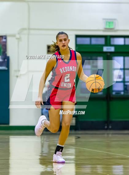 Thumbnail 3 in Bakersfield Christian vs Redondo Union (Santa Barbara Tournament of Champions) photogallery.