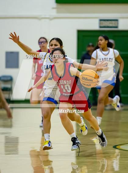 Thumbnail 3 in Bakersfield Christian vs Redondo Union (Santa Barbara Tournament of Champions) photogallery.