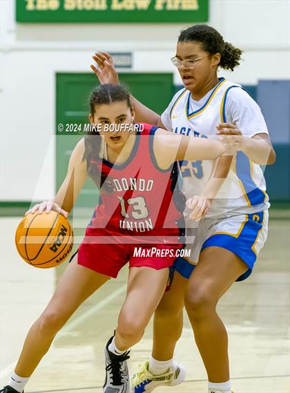 Thumbnail 2 in Bakersfield Christian vs Redondo Union (Santa Barbara Tournament of Champions) photogallery.