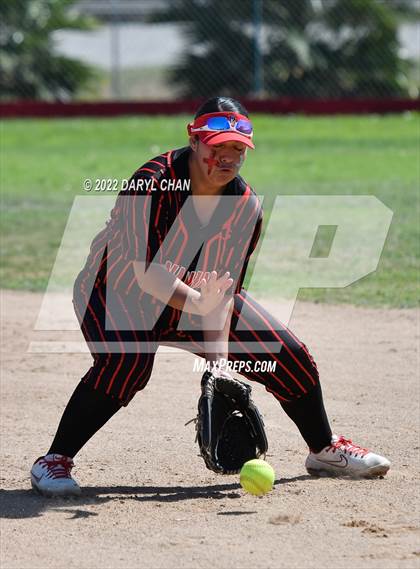 Thumbnail 2 in Bravo @ Banning photogallery.