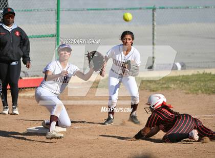 Thumbnail 3 in Bravo @ Banning photogallery.