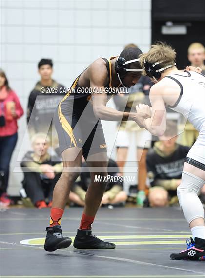 Thumbnail 2 in Southwest Onslow vs Croatan (Blood Penu Duals) photogallery.
