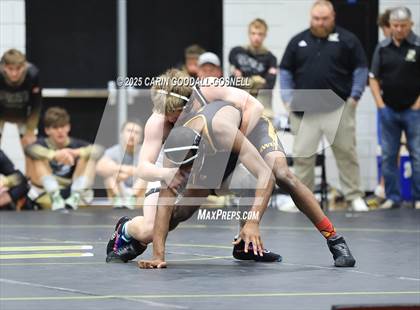 Thumbnail 3 in Southwest Onslow vs Croatan (Blood Penu Duals) photogallery.