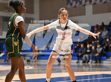 Thumbnail 2 in Liberty vs. West (Thanksgiving Hoopfest) photogallery.