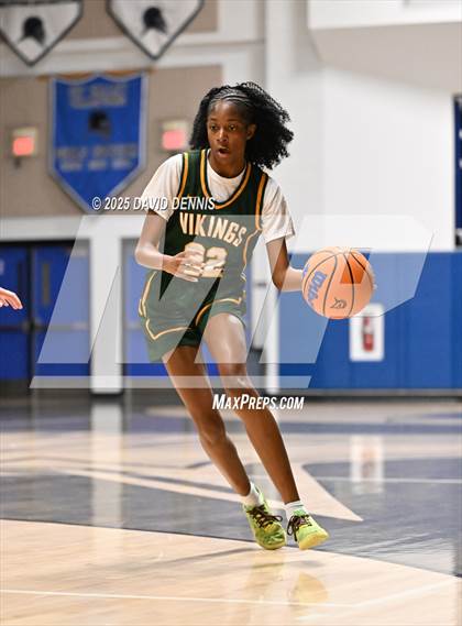 Thumbnail 3 in Liberty vs. West (Thanksgiving Hoopfest) photogallery.