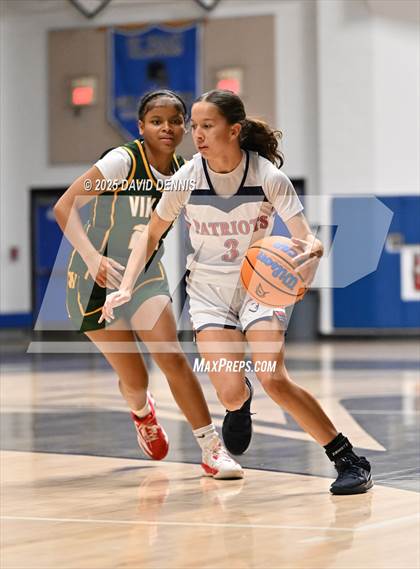 Thumbnail 3 in Liberty vs. West (Thanksgiving Hoopfest) photogallery.