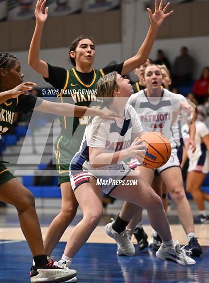 Thumbnail 1 in Liberty vs. West (Thanksgiving Hoopfest) photogallery.