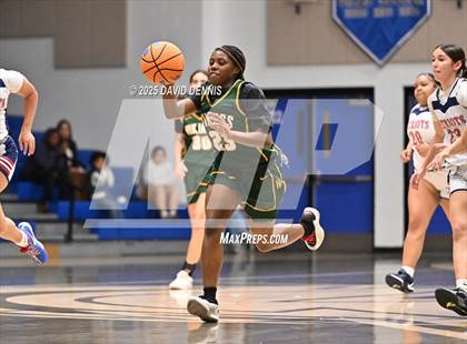 Thumbnail 2 in Liberty vs. West (Thanksgiving Hoopfest) photogallery.