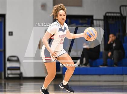 Thumbnail 2 in Liberty vs. West (Thanksgiving Hoopfest) photogallery.