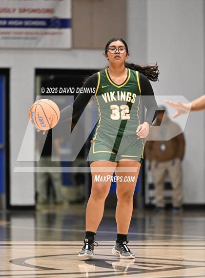 Thumbnail 2 in Liberty vs. West (Thanksgiving Hoopfest) photogallery.