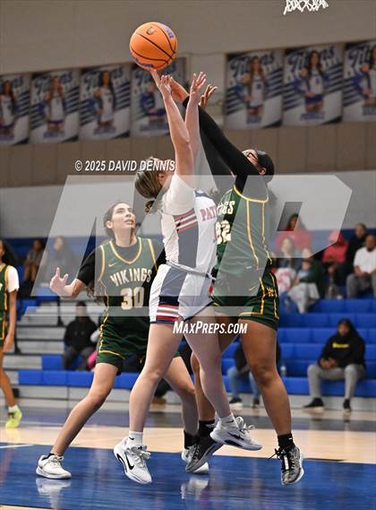 Thumbnail 1 in Liberty vs. West (Thanksgiving Hoopfest) photogallery.