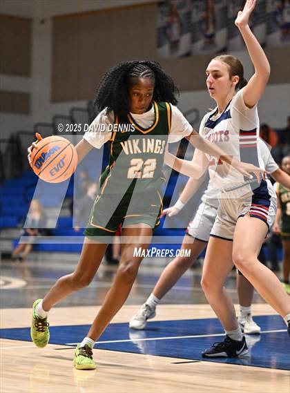 Thumbnail 2 in Liberty vs. West (Thanksgiving Hoopfest) photogallery.