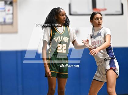 Thumbnail 3 in Liberty vs. West (Thanksgiving Hoopfest) photogallery.