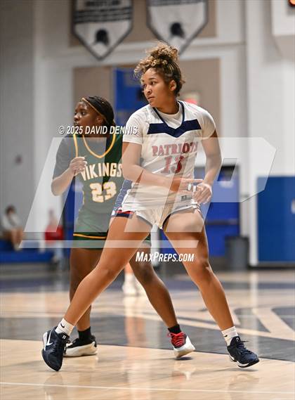 Thumbnail 2 in Liberty vs. West (Thanksgiving Hoopfest) photogallery.