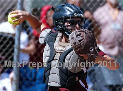 Thumbnail 2 in Calvary Chapel vs. Oxford Academy (CIF SS Semifinal) photogallery.