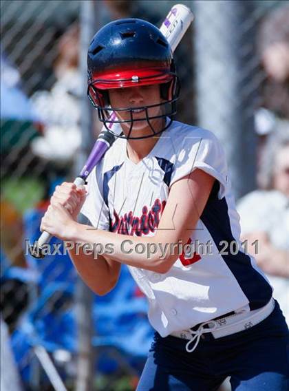 Thumbnail 2 in Calvary Chapel vs. Oxford Academy (CIF SS Semifinal) photogallery.