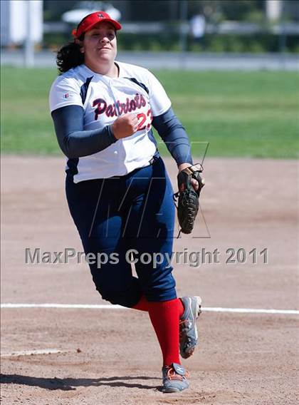 Thumbnail 1 in Calvary Chapel vs. Oxford Academy (CIF SS Semifinal) photogallery.
