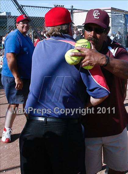 Thumbnail 2 in Calvary Chapel vs. Oxford Academy (CIF SS Semifinal) photogallery.