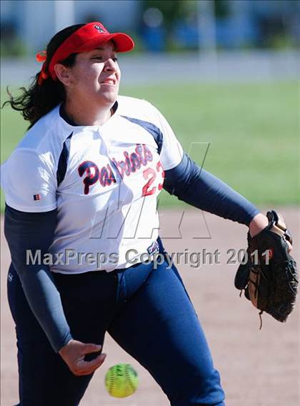 Thumbnail 3 in Calvary Chapel vs. Oxford Academy (CIF SS Semifinal) photogallery.