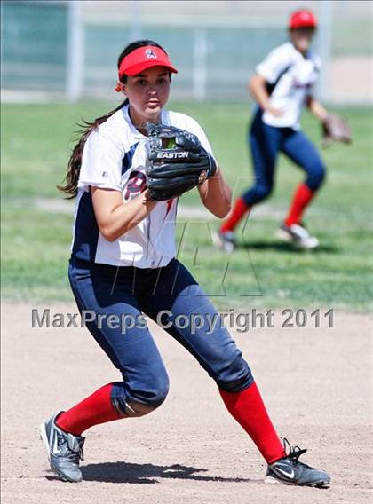 Thumbnail 2 in Calvary Chapel vs. Oxford Academy (CIF SS Semifinal) photogallery.
