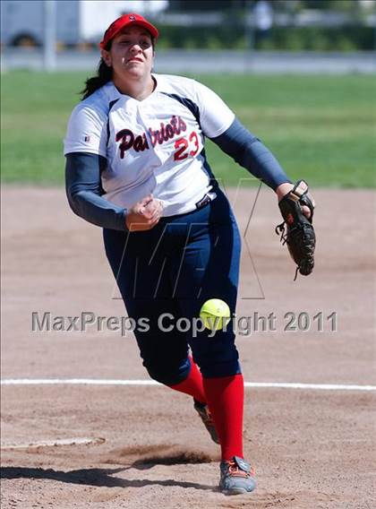 Thumbnail 3 in Calvary Chapel vs. Oxford Academy (CIF SS Semifinal) photogallery.