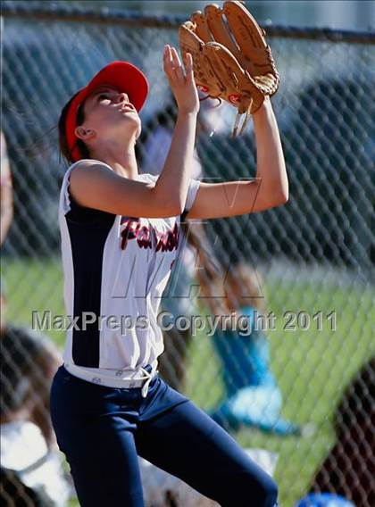 Thumbnail 2 in Calvary Chapel vs. Oxford Academy (CIF SS Semifinal) photogallery.