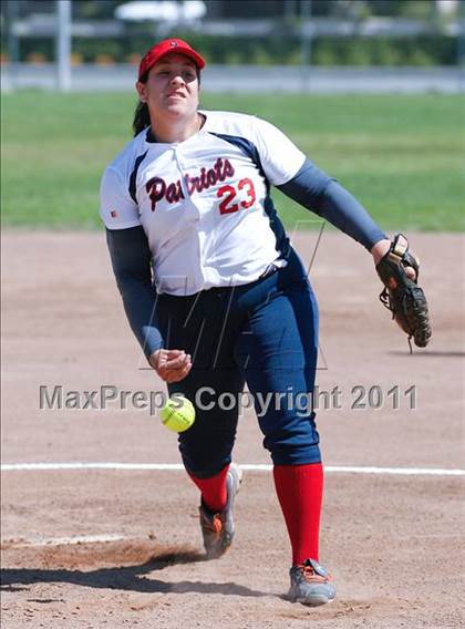 Thumbnail 2 in Calvary Chapel vs. Oxford Academy (CIF SS Semifinal) photogallery.