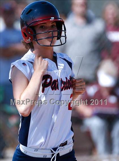 Thumbnail 2 in Calvary Chapel vs. Oxford Academy (CIF SS Semifinal) photogallery.