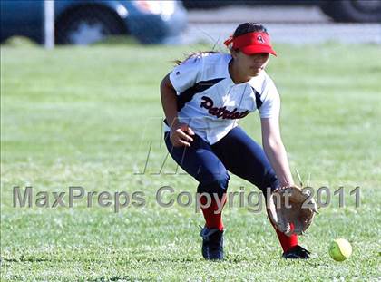 Thumbnail 3 in Calvary Chapel vs. Oxford Academy (CIF SS Semifinal) photogallery.